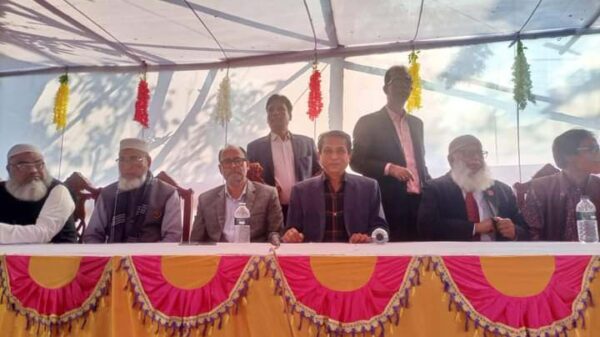 দোহারে জাহাজ ব্যবসায়ীদের মত বিনিময় সভা অনুষ্ঠিত