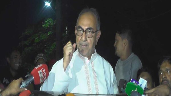 পানি ছাড়া যেমন মাছ বাঁচে না নেতাকর্মী ছাড়া তেমনি দল চলেনা - মির্জা আব্বাস