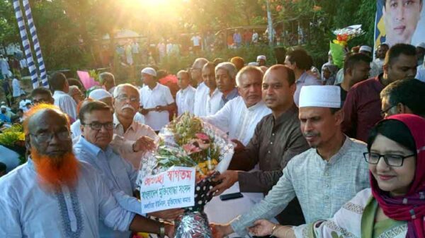 কেরানীগঞ্জে নবনির্বাচিত উপজেলা চেয়ারম্যান শাহীন আহমেদকে গনসংবর্ধনা
