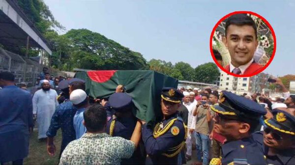 চিরনিদ্রায় শায়িত হলেন পাইলট আসিম জাওয়াদ