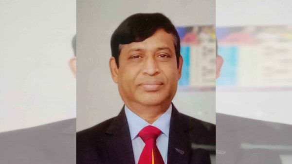 মানিকগঞ্জে পোস্টমাস্টারের স্বেচ্ছাচারিতায় বিপাকে চার শতাধিক গ্রাহক